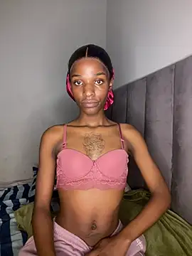 Trans fairy online show from April 28, 9:18 pm