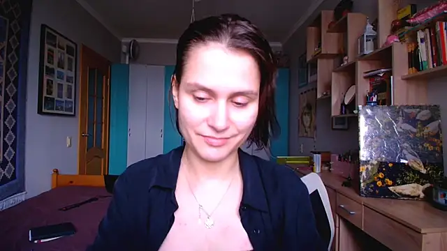 worsh1p me online show from April 29, 12:30 pm