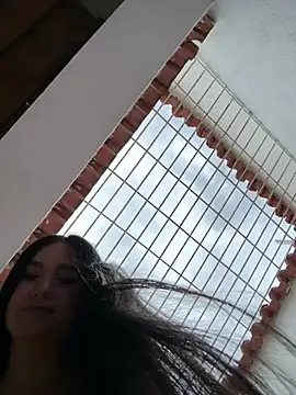 alejandrodolls online show from June 5, 8:04 pm