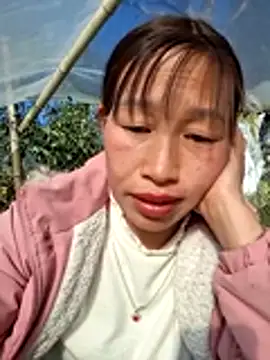 ngocngoc cute online show from November 28, 7:44 am