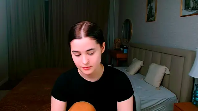 lil angel  online show from March 21, 11:32 pm