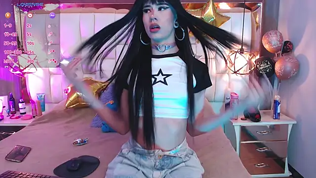 Foxxy Doll online show from November 3, 1:04 pm