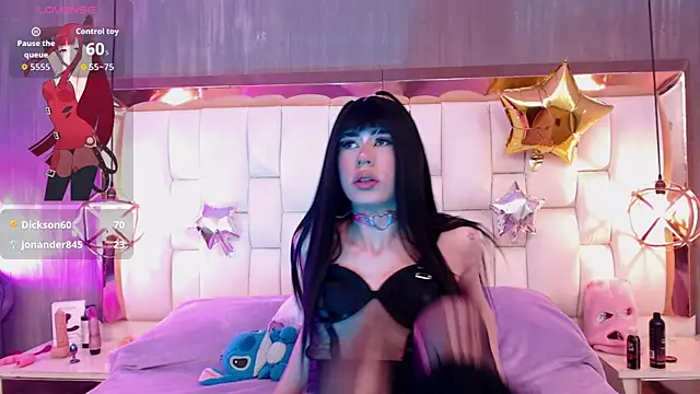 Foxxy Doll online show from November 28, 8:45 pm