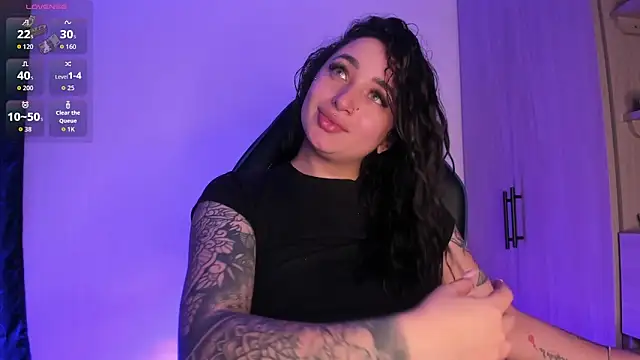 scarlett Collinss online show from April 21, 11:28 am