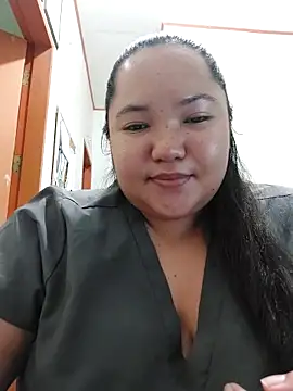 LianaCruzado online show from April 21, 5:36 am