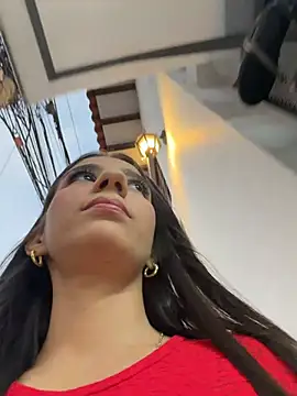 -juicy  online show from April 16, 11:07 pm