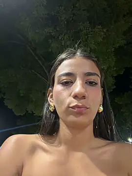 -juicy  online show from November 29, 1:20 am