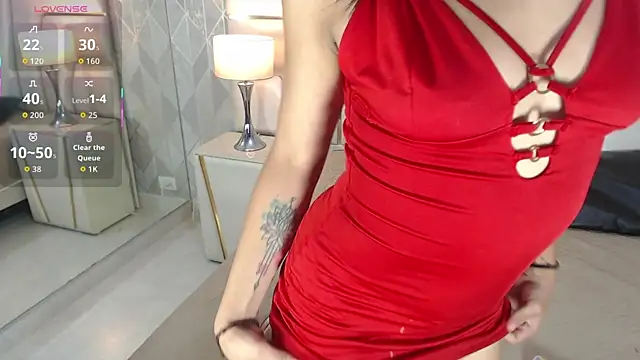 Snapshot of VioletLux chatting on September 12, 8:05 pm VioletLux online show from September 12, 8:05 pm