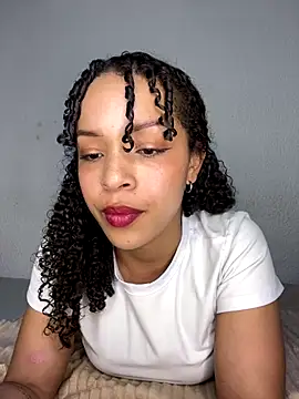 Yasmin777  online show from January 7, 1:31 am