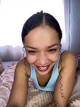 Snapshot of Yasmin777_ chatting on September 8, 5:34 pm Yasmin777 online show from September 8, 5:34 pm