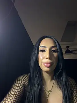 annalove22 online show from May 16, 5:10 am