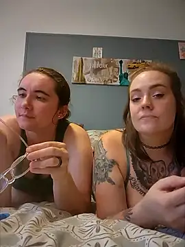 AndHerXO online show from June 21, 3:49 pm