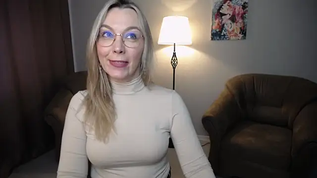 Ava Elior online show from April 27, 1:52 pm