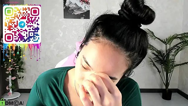 FlirtyAura online show from September 16, 4:09 am