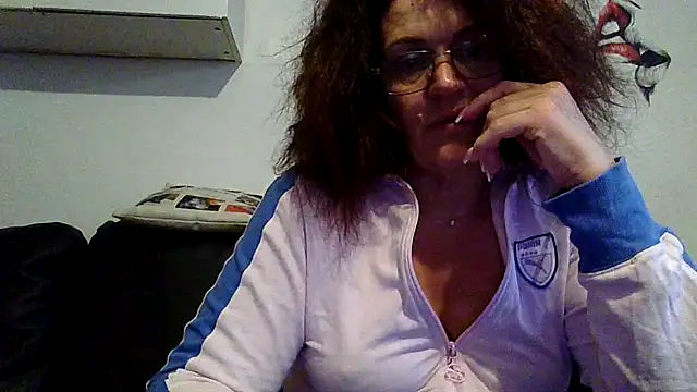 RubyyRosee online show from April 22, 5:48 am