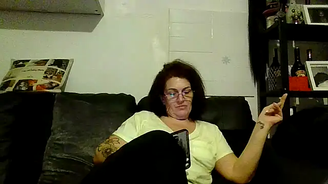 RubyyRosee online show from December 22, 7:00 am