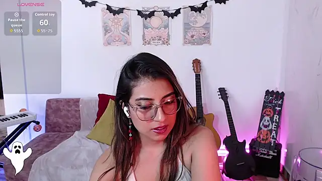 Snapshot of Susanahendrix chatting on October 10, 7:52 pm Susanahendrix online show from October 10, 7:52 pm