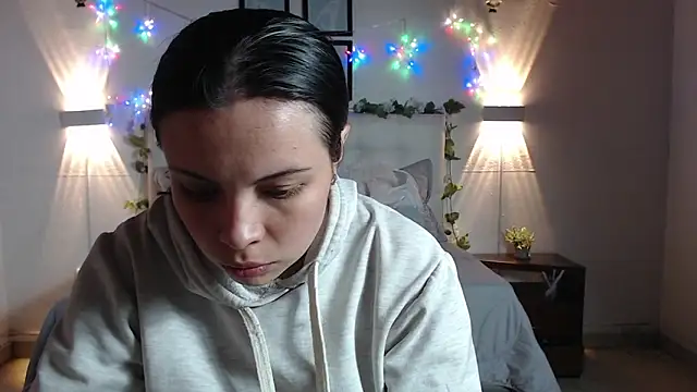 Megan 05  online show from April 24, 6:54 pm