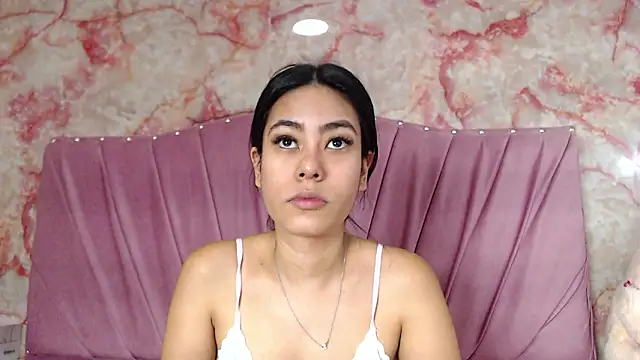 KatySweetas online show from February 5, 8:01 pm