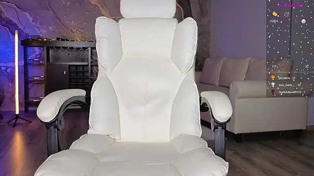 miss long legs online show from November 2, 4:21 pm