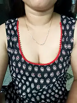 Snapshot of babyangela14 chatting on September 19, 5:50 am babyangela14 online show from September 19, 5:50 am