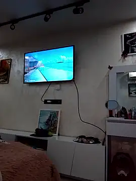 KissMiSveet online show from April 25, 4:48 pm