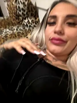 Princess-Jasmine07 online show from October 31, 6:23 pm