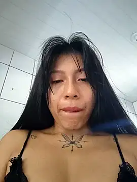 Snapshot of Lanmy_007 chatting on October 2, 1:49 pm Lanmy 007 online show from October 2, 1:49 pm