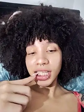 bettyboo2801 online show from March 21, 12:37 am