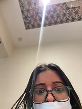 desitease online show from March 3, 11:16 am