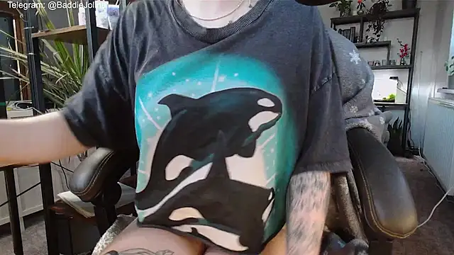 BaddieJoline online show from January 19, 2:57 pm