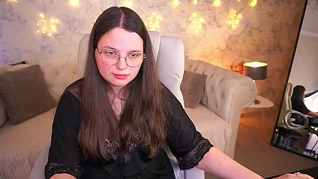 SophieDreamss online show from March 5, 9:43 pm