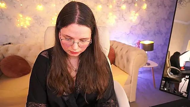 SophieDreamss online show from March 4, 9:32 pm