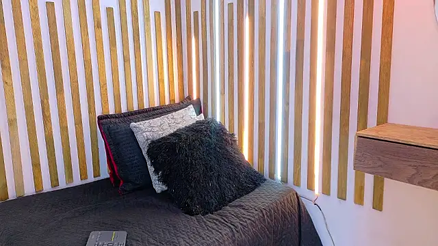 Jennifer Vega1 online show from February 4, 8:12 pm