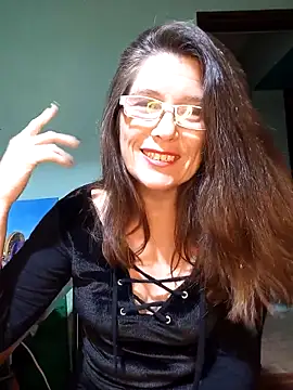 Snapshot of Merida2276 chatting on October 4, 3:34 am Merida2276 online show from October 4, 3:34 am