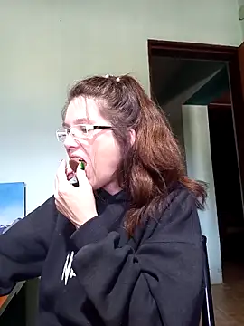 Snapshot of Merida2276 chatting on October 5, 1:49 pm Merida2276 online show from October 5, 1:49 pm