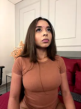 Snapshot of AnnyVega_ chatting on October 14, 9:50 pm AnnyVega online show from October 14, 9:50 pm