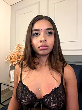 Snapshot of AnnyVega_ chatting on October 8, 10:58 pm AnnyVega online show from October 8, 10:58 pm