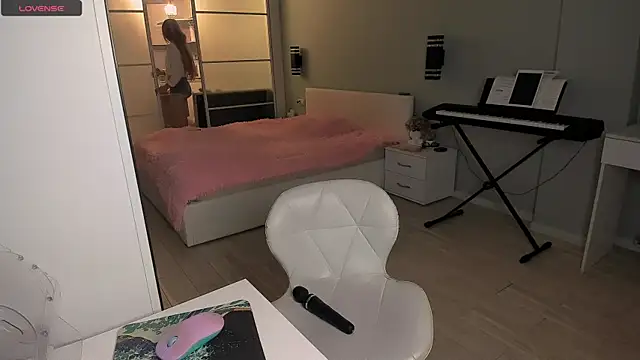 LolaVexx online show from September 29, 5:07 pm