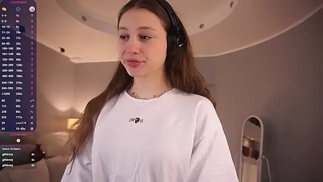 MercBoone online show from December 14, 8:53 am