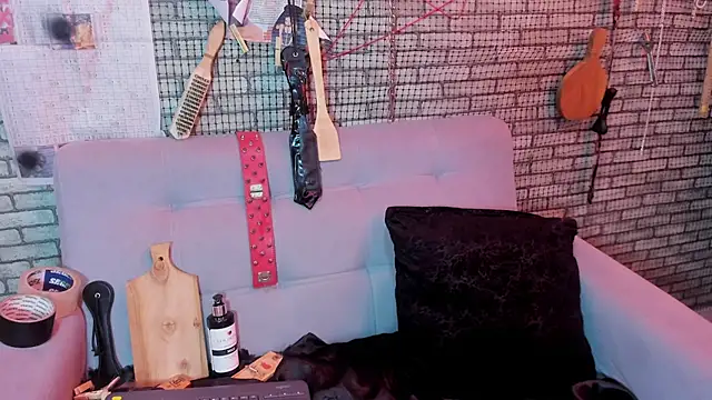 ariel bdsm online show from March 23, 8:31 am