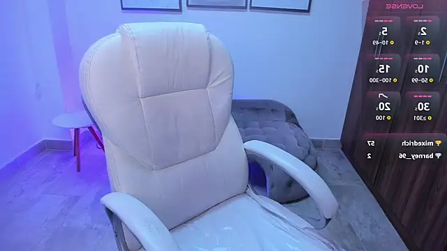 Karliie kloss  online show from December 21, 4:39 am