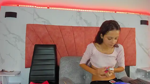 HellAndDante  online show from February 3, 1:16 am