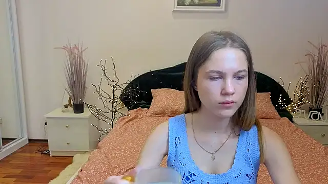 Spicy Lexi online show from July 13, 7:20 am
