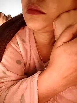 CUTE-PX online show from February 20, 4:22 am