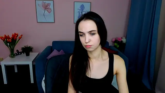 Snapshot of EllaSteele chatting on October 13, 9:50 pm EllaSteele online show from October 13, 9:50 pm