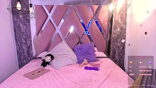 Terraelowen online show from November 1, 12:42 pm