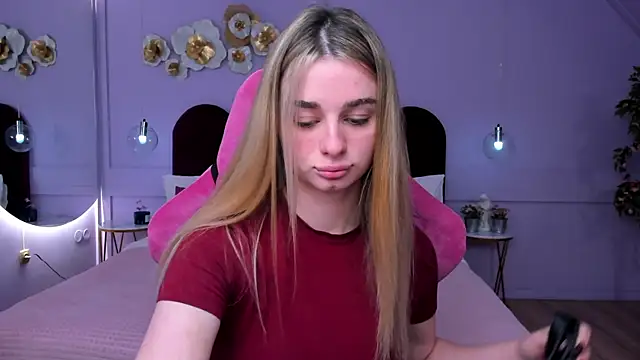 SweetyLicky online show from November 8, 4:12 pm