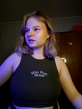 SlipperSherry online show from November 2, 10:35 pm