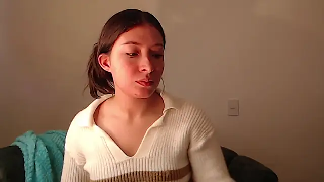 Snapshot of -Ivonny chatting on October 7, 1:21 am -Ivonny online show from October 7, 1:21 am